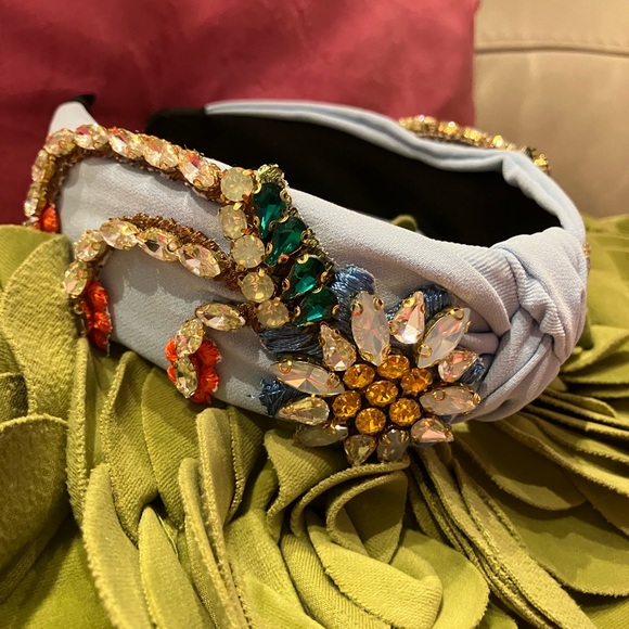 Gorgeous Stone Headband - Picture 10 of 10